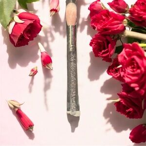 🌺 SLMissGlam Small Powder Brush | BB5